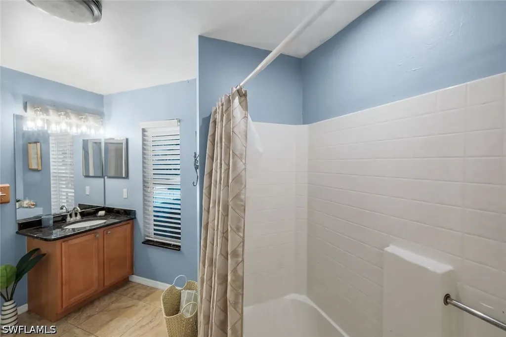 4845 20th Avenue SE Naples FL 34117