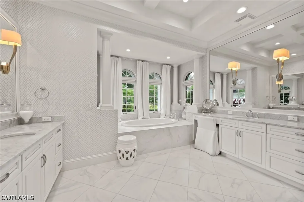 6002 Sunnyslope Drive Naples FL 34119