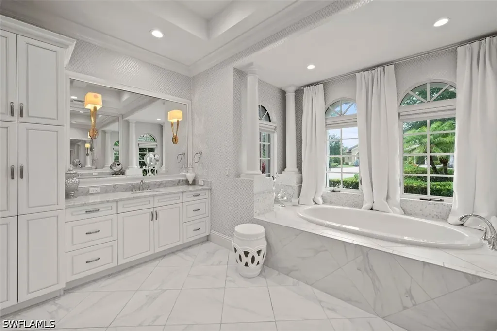 6002 Sunnyslope Drive Naples FL 34119