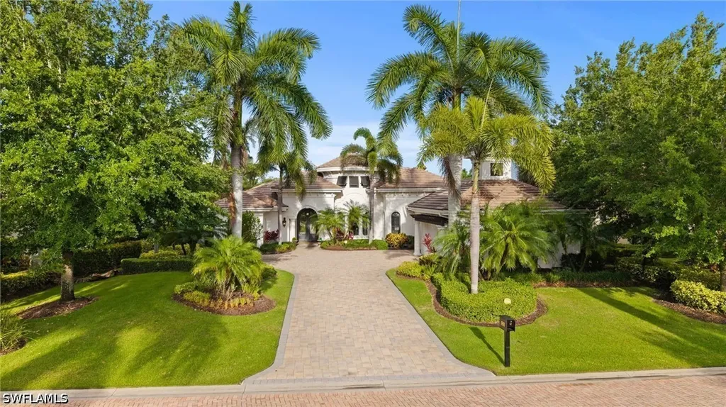 6002 Sunnyslope Drive Naples FL 34119