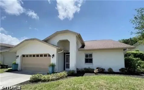 1380 Monarch Circle Naples FL 34116