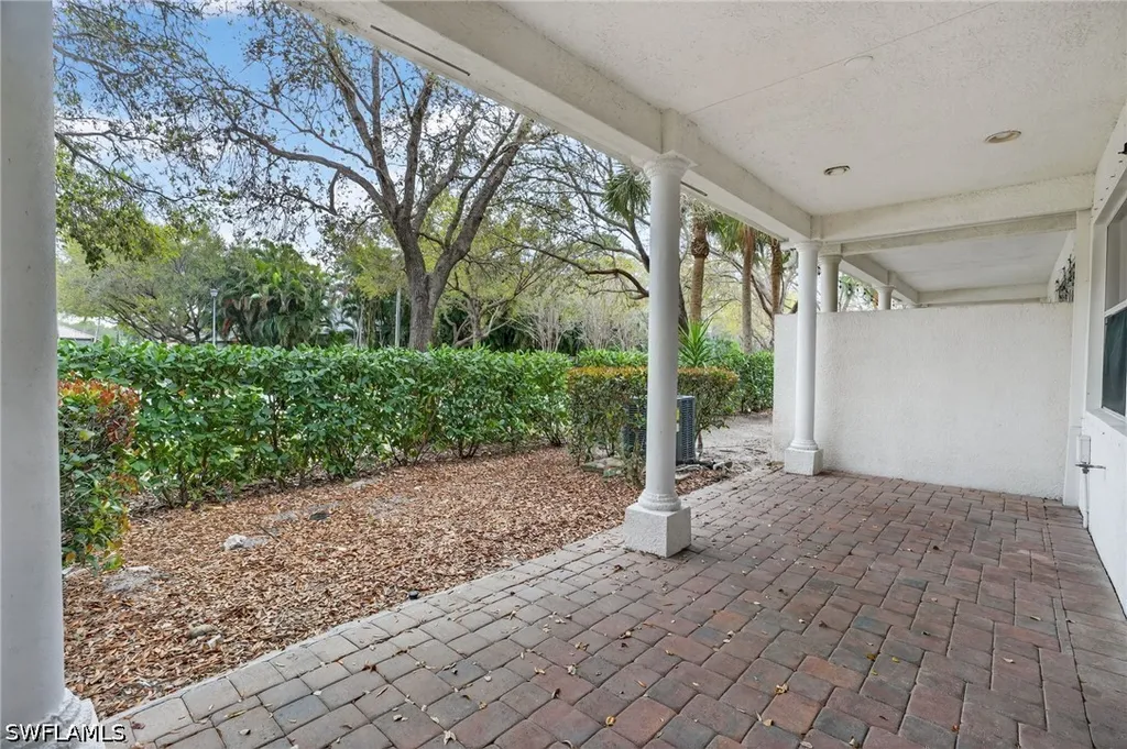 7082 Venice Way Naples FL 34119