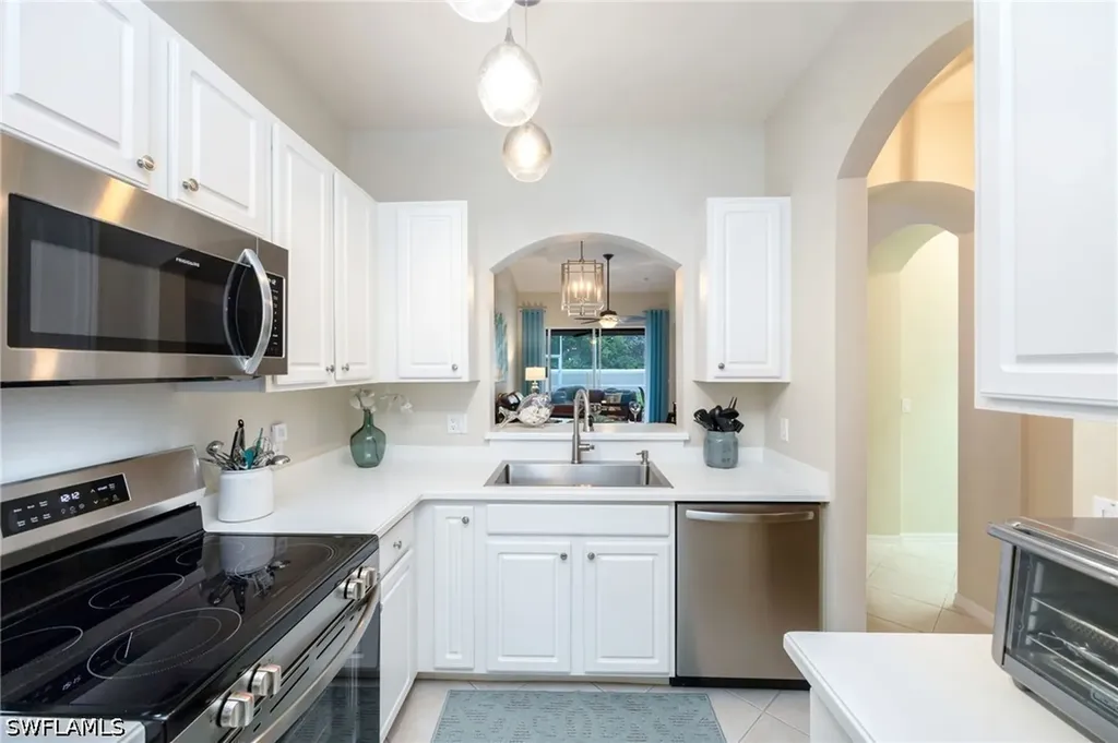 14130 Winchester Court Naples FL 34114