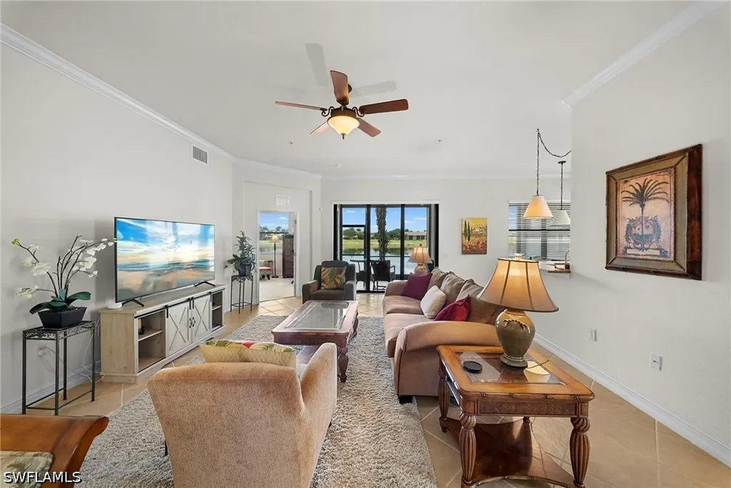 10478 Smokehouse Bay Drive Naples FL 34120