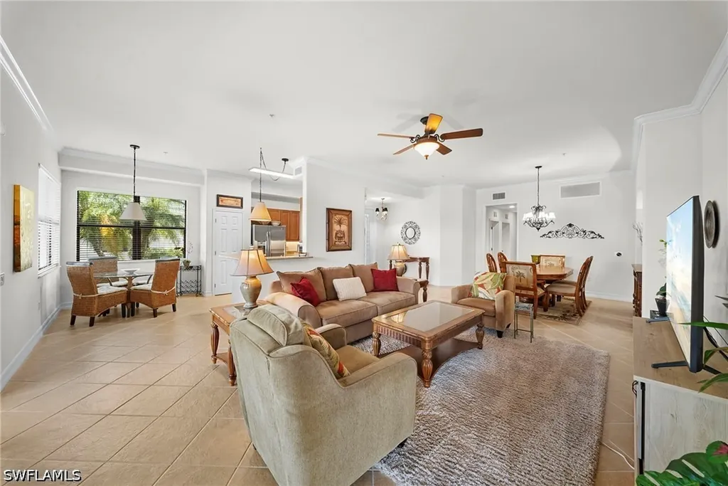10478 Smokehouse Bay Drive Naples FL 34120