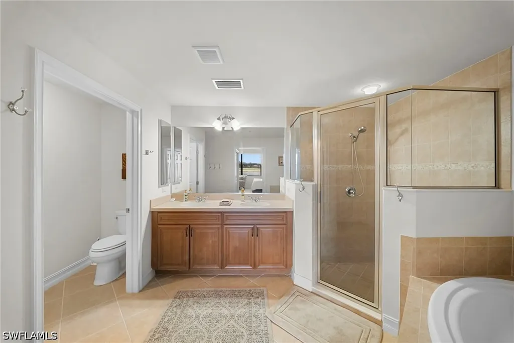 10478 Smokehouse Bay Drive Naples FL 34120
