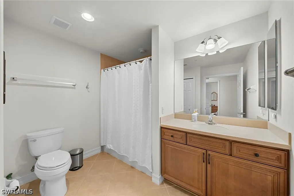 10478 Smokehouse Bay Drive Naples FL 34120