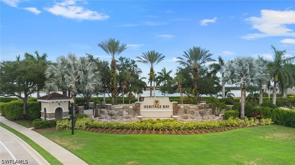 10478 Smokehouse Bay Drive Naples FL 34120