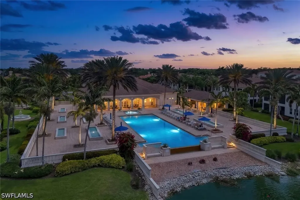 588 Avellino Isle Circle Naples FL 34119