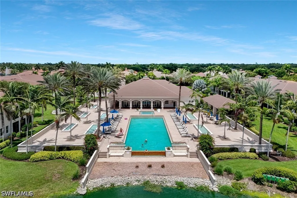 588 Avellino Isle Circle Naples FL 34119