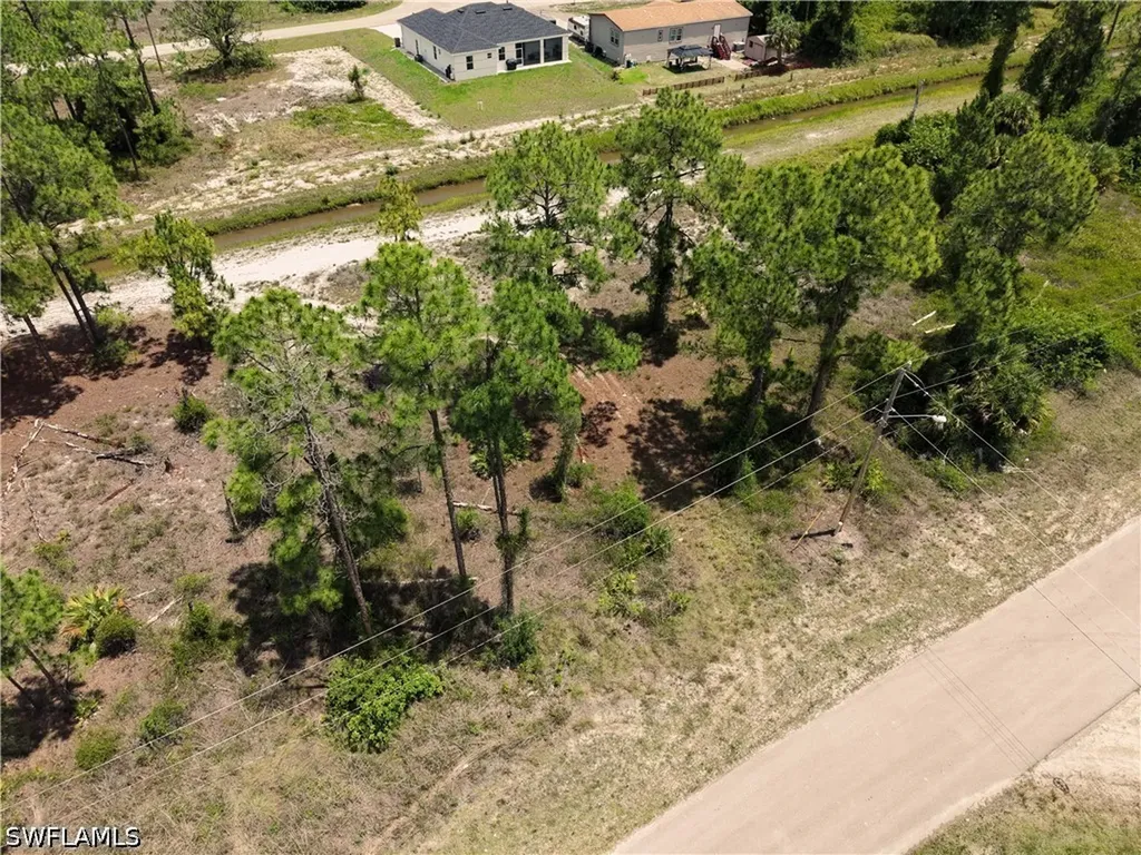 1041 Coleridge Street Lehigh Acres FL 33974
