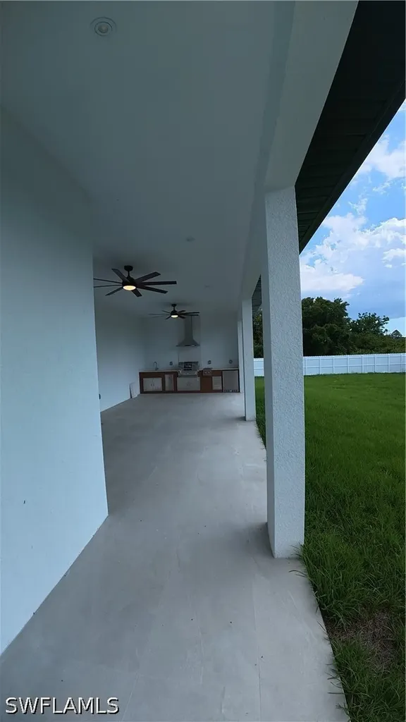 1502 Sara Avenue S Lehigh Acres FL 33976
