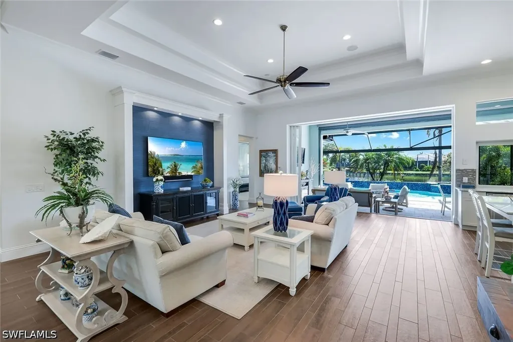 6460 Pembroke Way Naples FL 34113