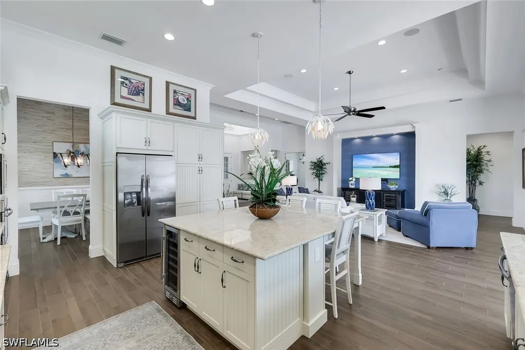 6460 Pembroke Way Naples FL 34113