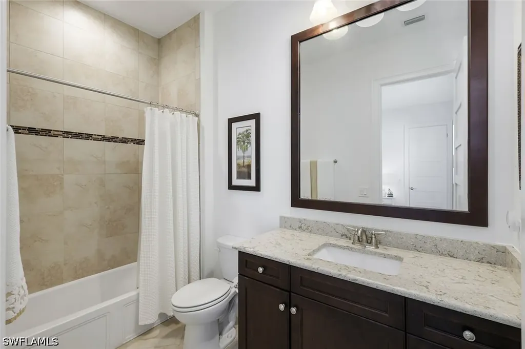 6460 Pembroke Way Naples FL 34113