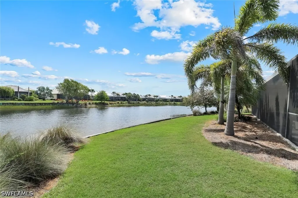 6460 Pembroke Way Naples FL 34113