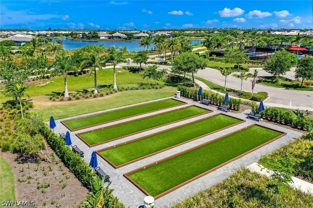 6460 Pembroke Way Naples FL 34113