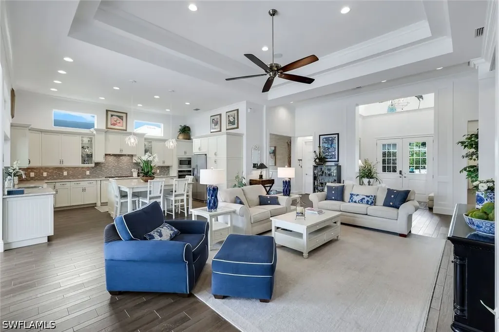 6460 Pembroke Way Naples FL 34113
