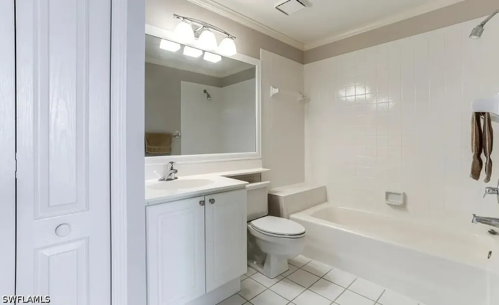 13093 Castle Harbour Drive Naples FL 34110
