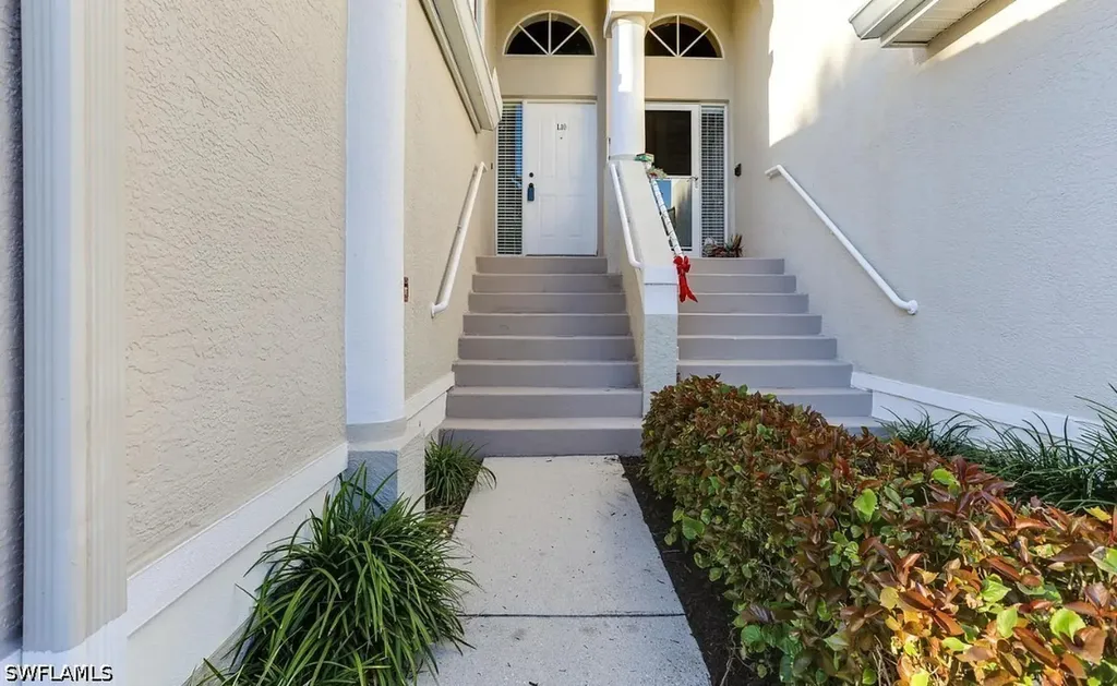 13093 Castle Harbour Drive Naples FL 34110