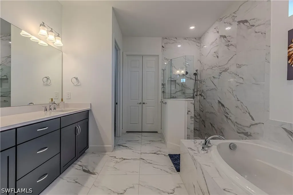 9588 Curlew Drive S Naples FL 34120
