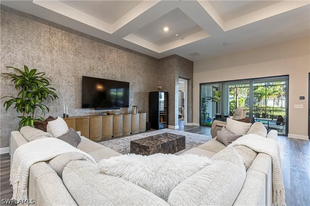 9588 Curlew Drive S Naples FL 34120