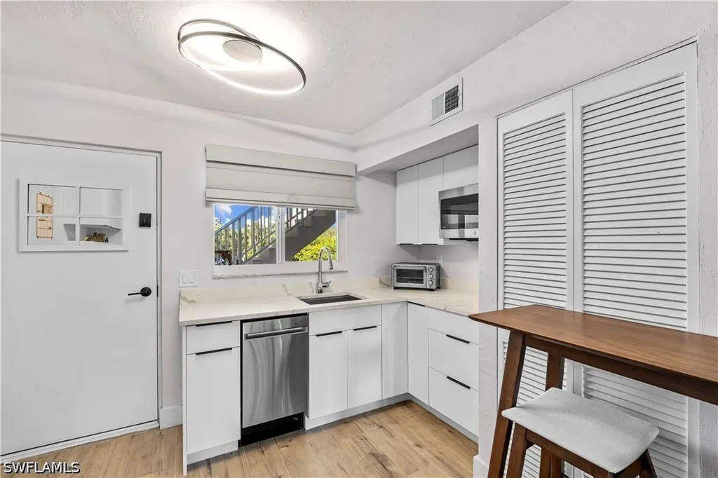 377 Vanderbilt Beach Road Naples FL 34108