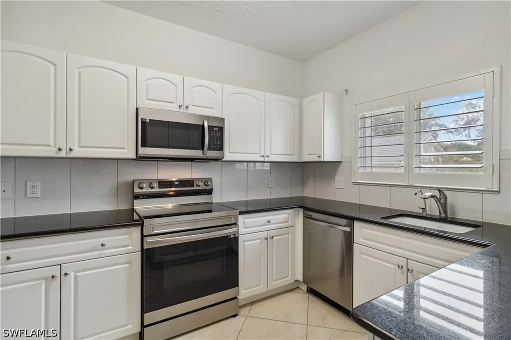 604 Arbor Lake Drive Naples FL 34110