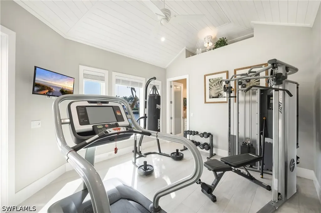 95 Anchor Court Marco Island FL 34145