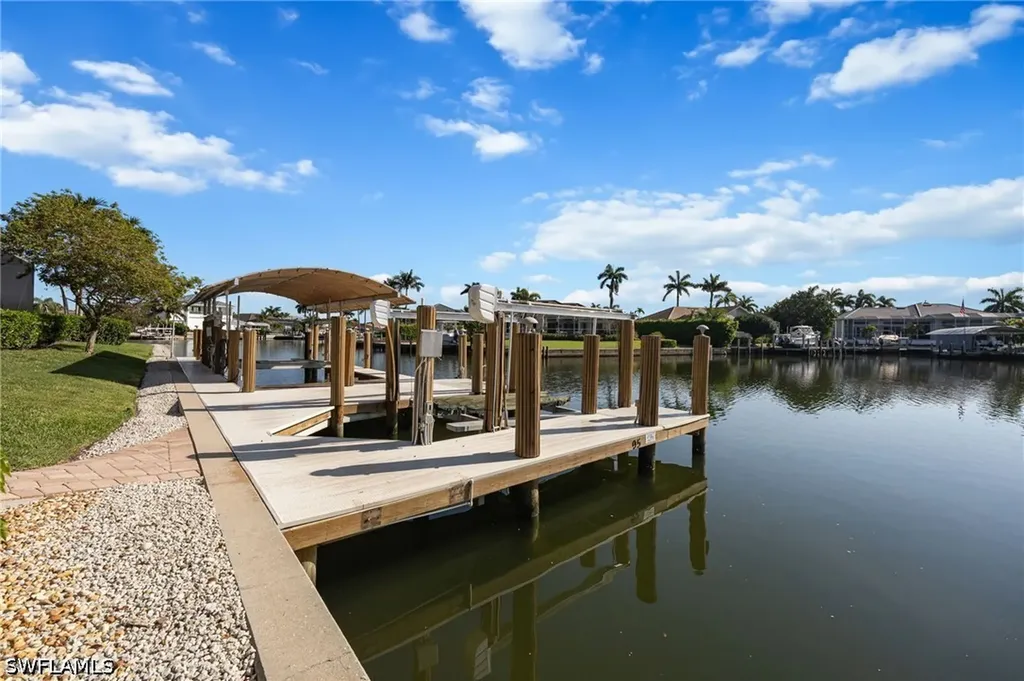 95 Anchor Court Marco Island FL 34145