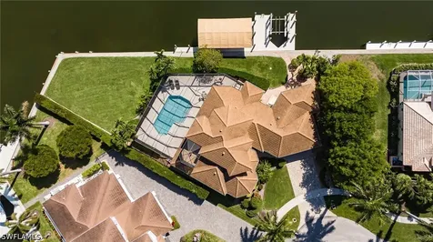 95 Anchor Court Marco Island FL 34145