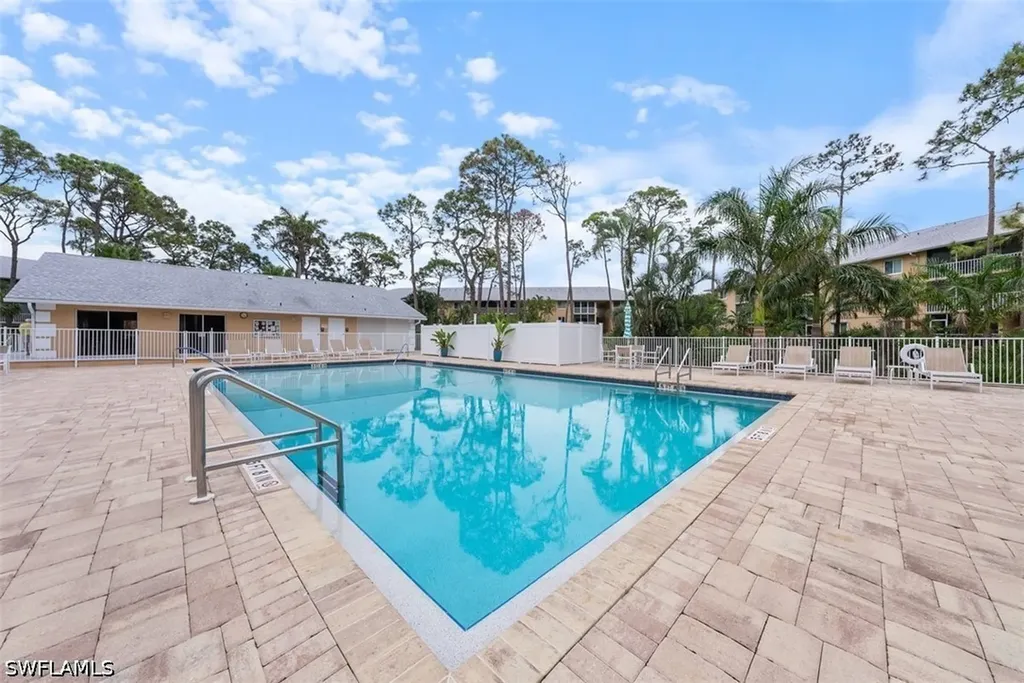 3051 Sandpiper Bay Circle Naples FL 34112