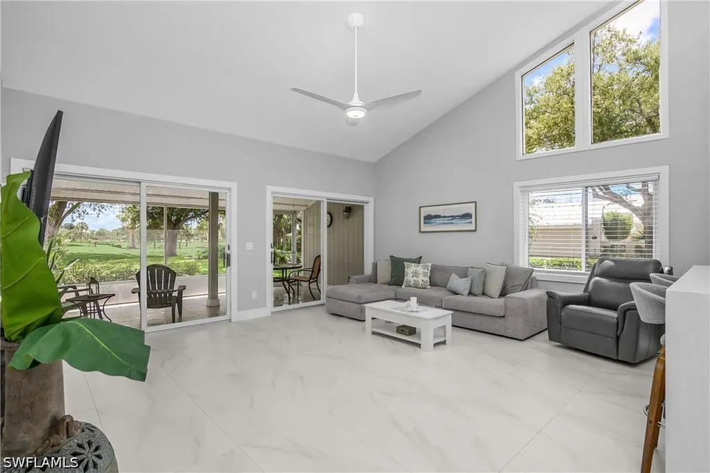 15573 Lockmaben Avenue Fort Myers FL 33912