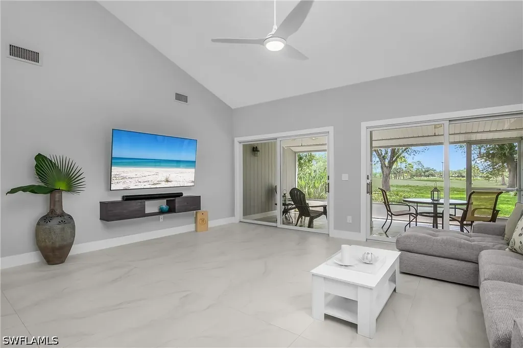 15573 Lockmaben Avenue Fort Myers FL 33912