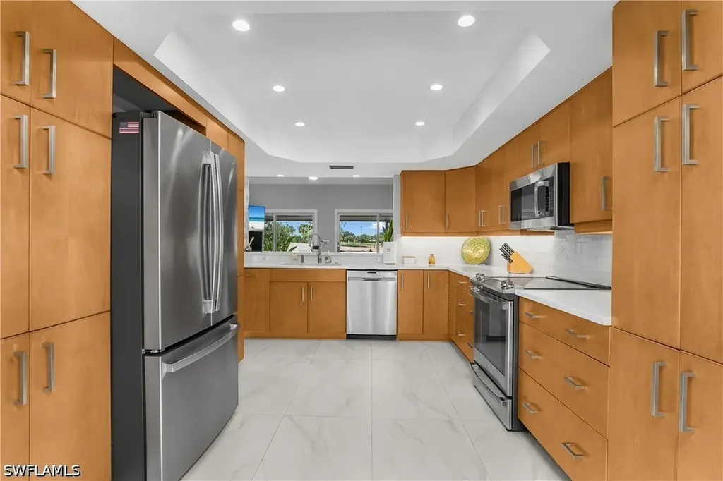 15573 Lockmaben Avenue Fort Myers FL 33912