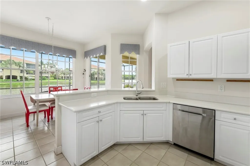 2296 Island Cove Circle Naples FL 34109
