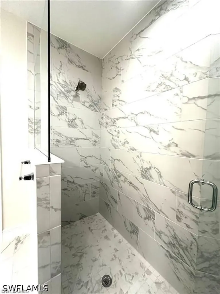 2646 Seychelles Circle Naples FL 34112