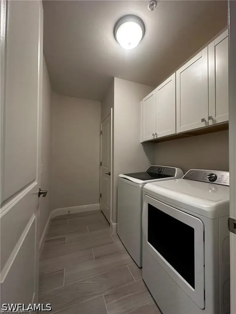 2646 Seychelles Circle Naples FL 34112