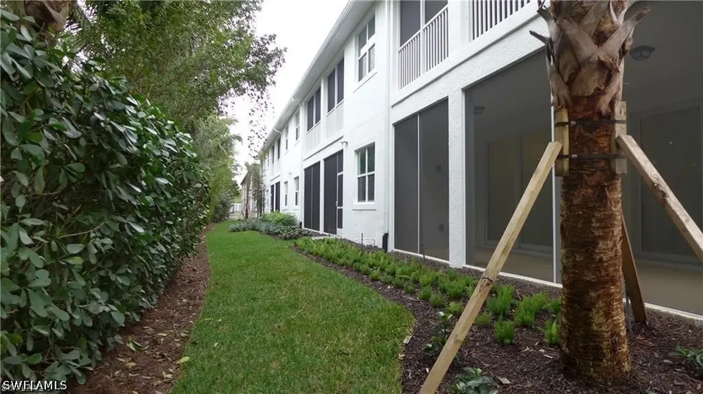 2646 Seychelles Circle Naples FL 34112