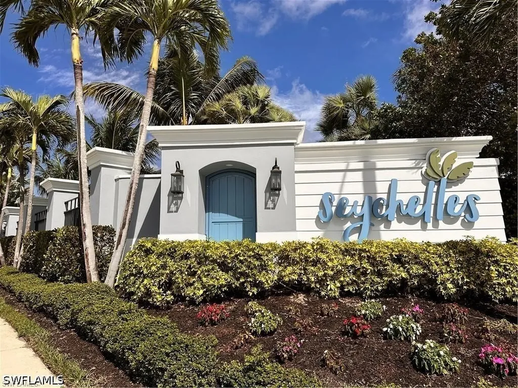 2646 Seychelles Circle Naples FL 34112