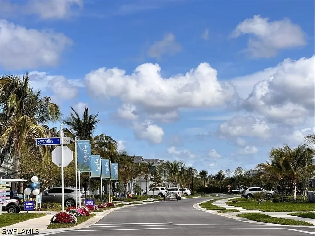 2646 Seychelles Circle Naples FL 34112