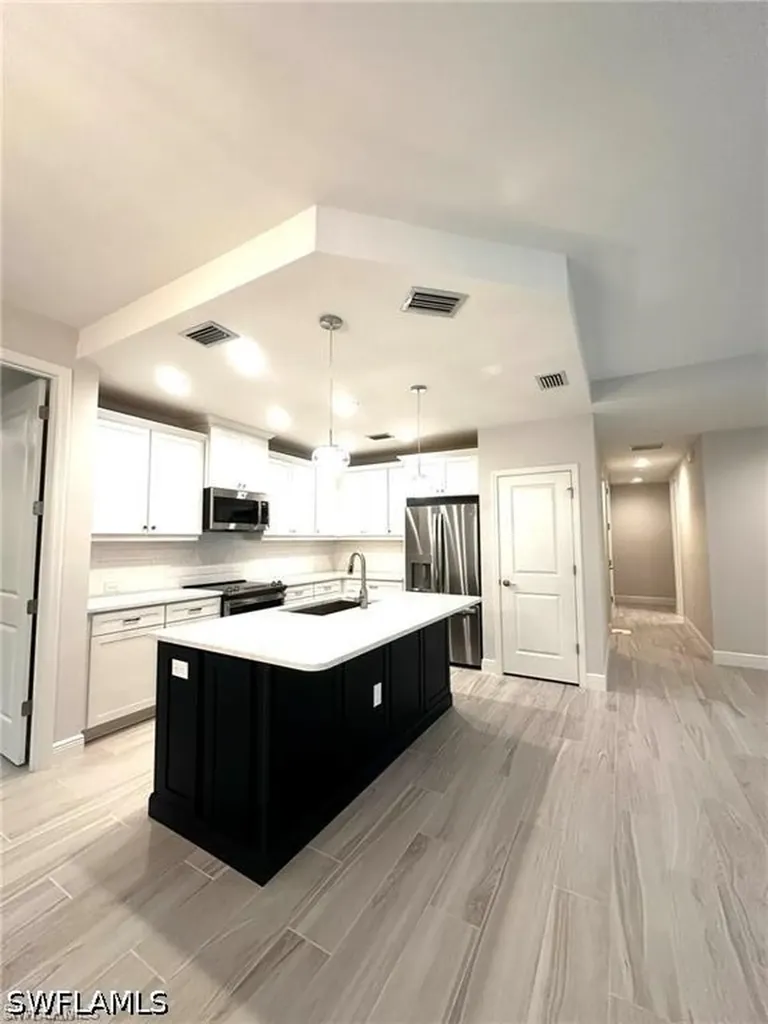 2646 Seychelles Circle Naples FL 34112