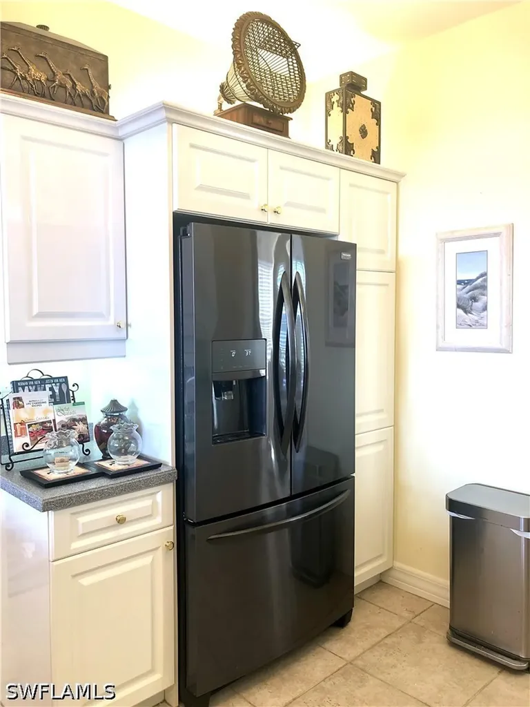 451 Bayfront Place Naples FL 34102
