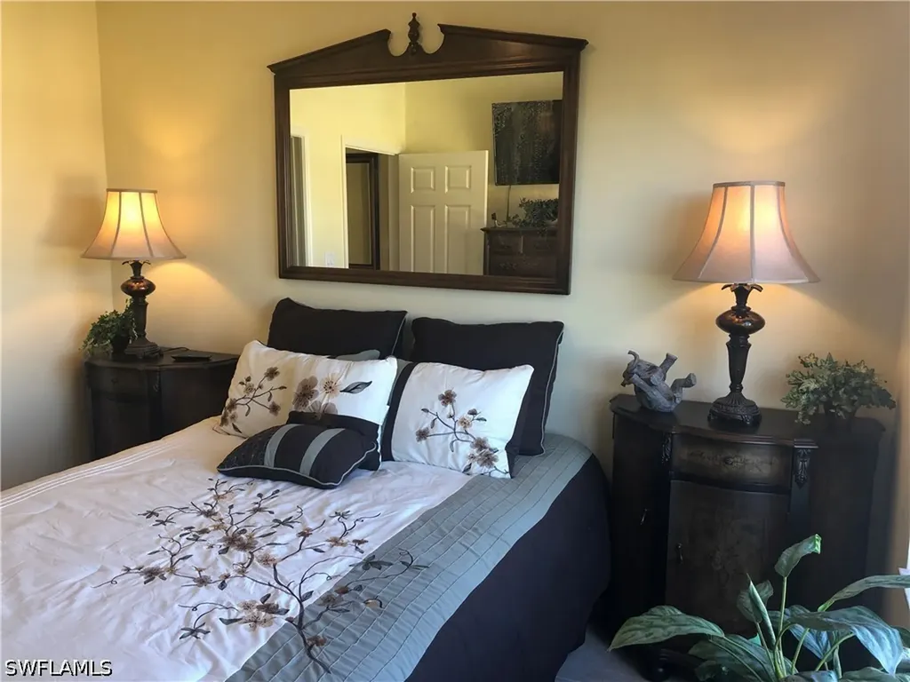 451 Bayfront Place Naples FL 34102