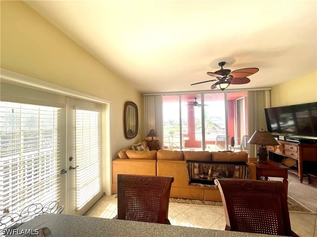 451 Bayfront Place Naples FL 34102