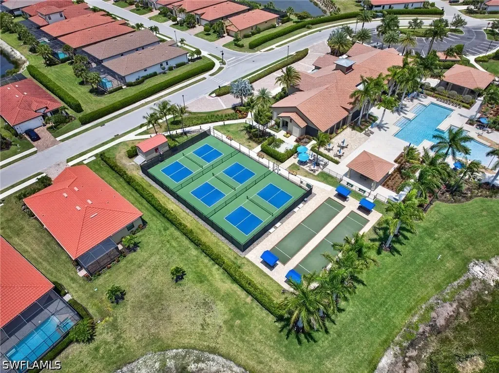 1590 Oceania Drive S Naples FL 34113