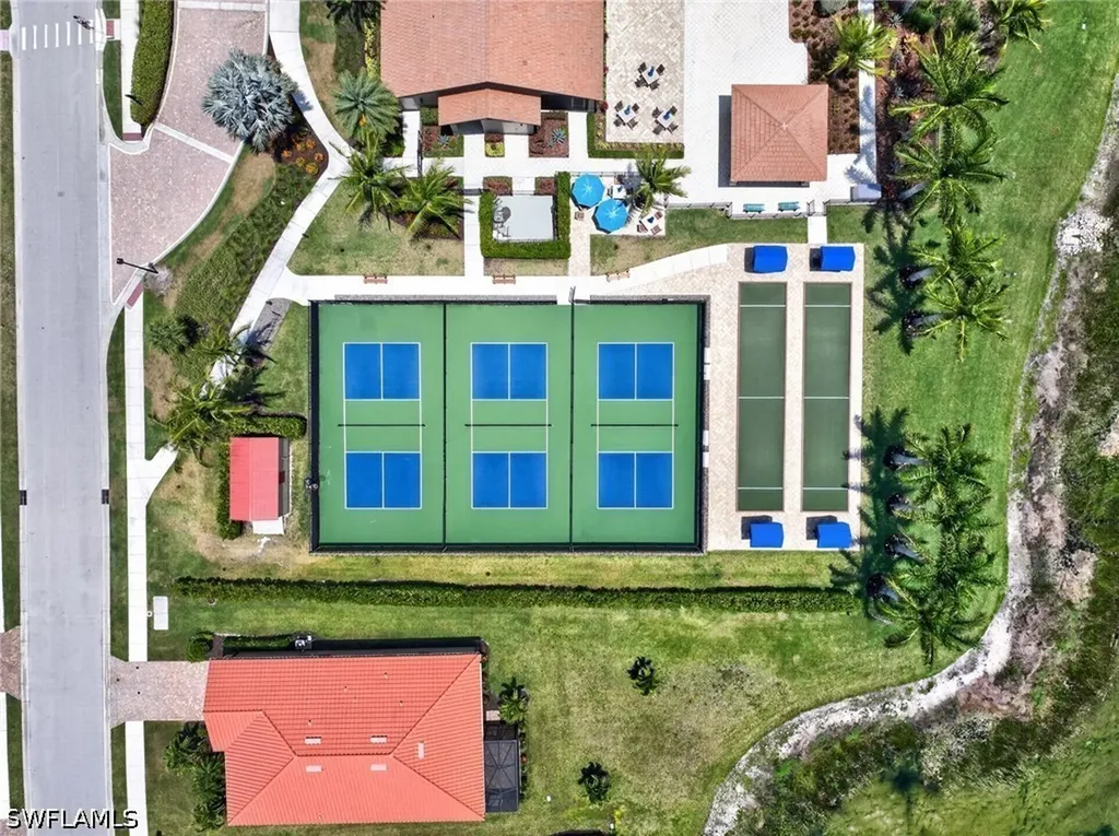 1590 Oceania Drive S Naples FL 34113