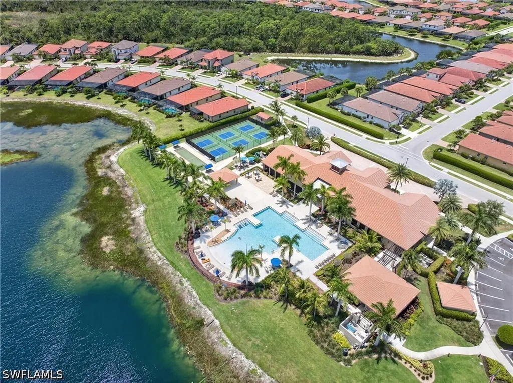 1590 Oceania Drive S Naples FL 34113