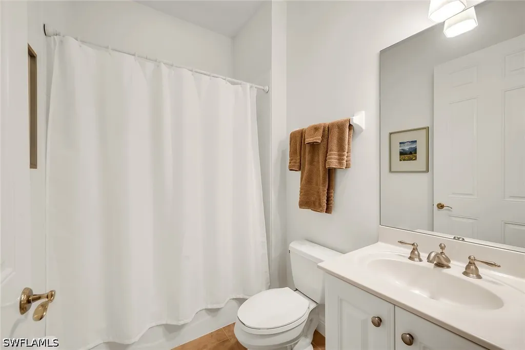 3141 Aviamar Circle Naples FL 34114