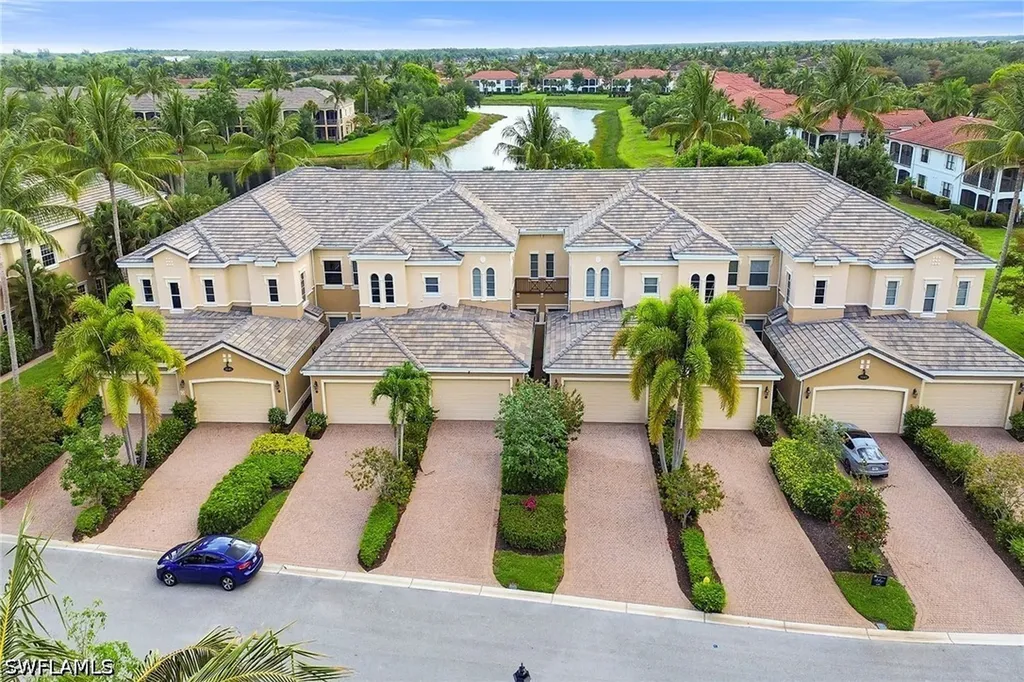 3141 Aviamar Circle Naples FL 34114